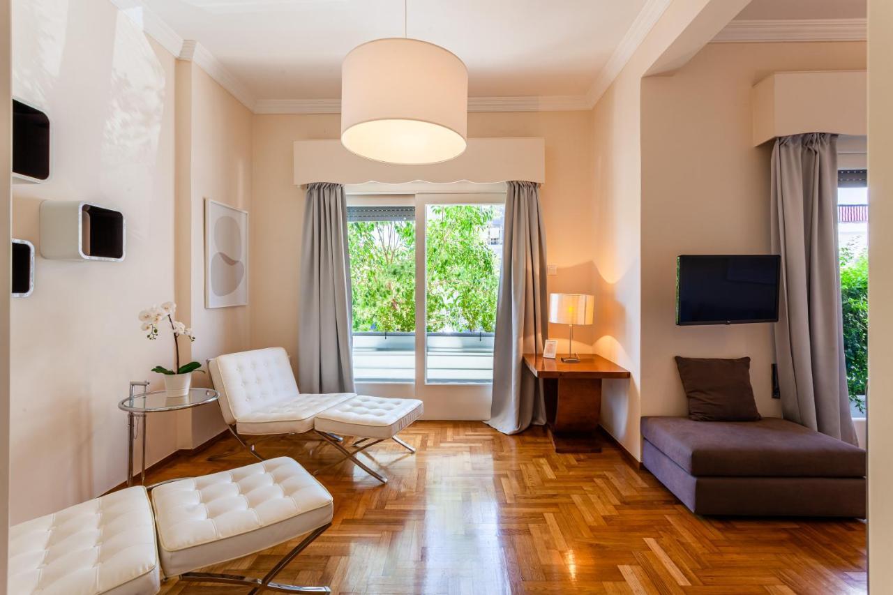 Kalamata A Home - Urban Garden Retreat Bagian luar foto