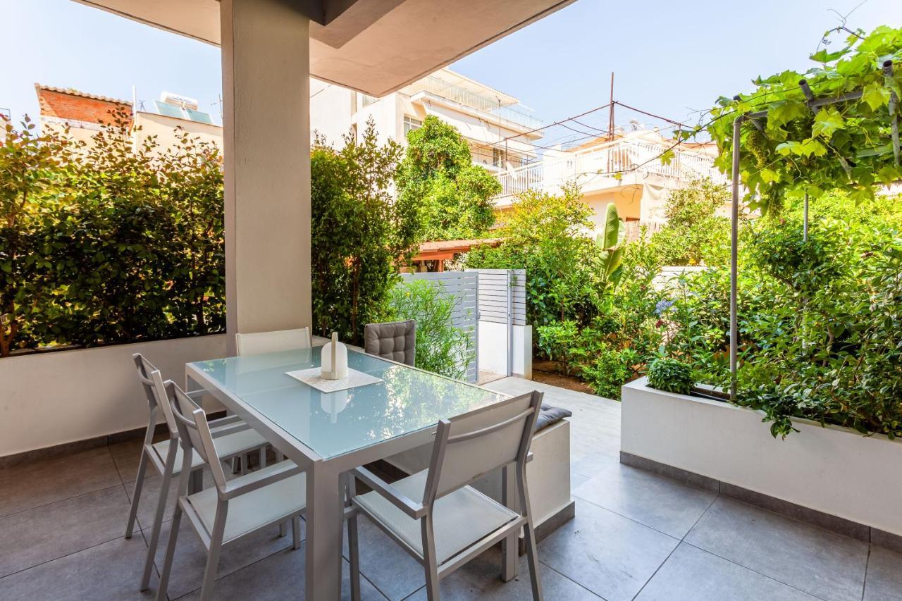 Kalamata A Home - Urban Garden Retreat Bagian luar foto