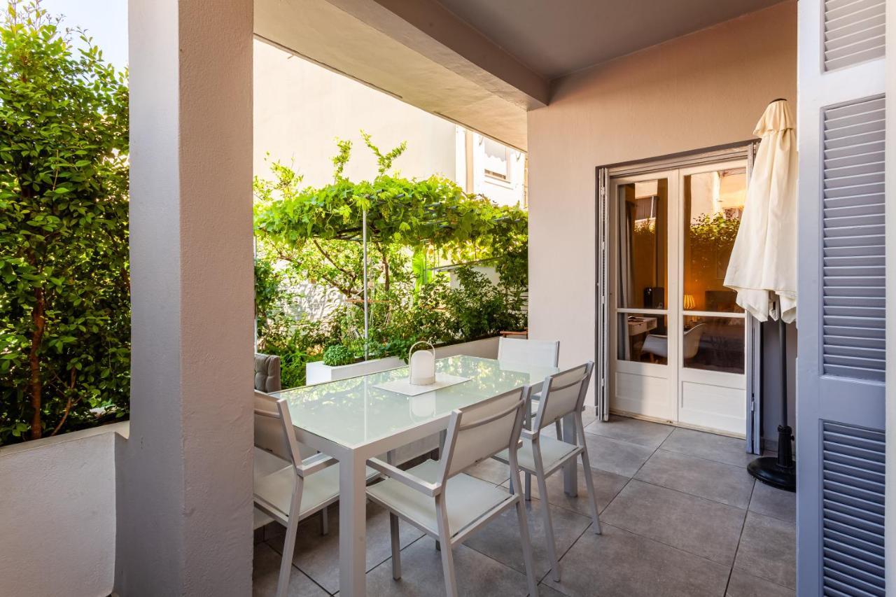 Kalamata A Home - Urban Garden Retreat Bagian luar foto